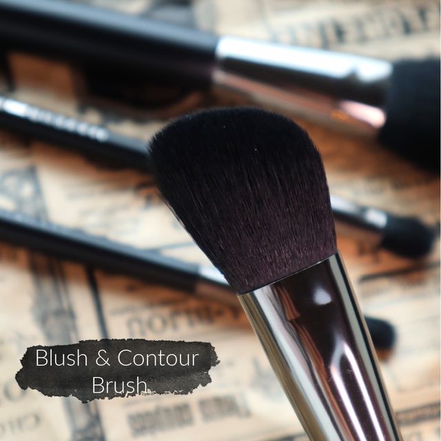 Night Brush Set & Makeup Bag Night Brush Set & Makeup Bag